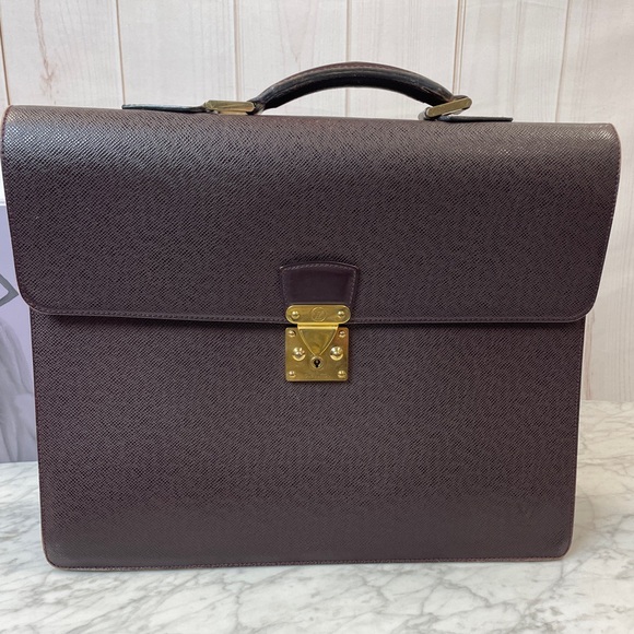 Other - Louis Vuitton Bag